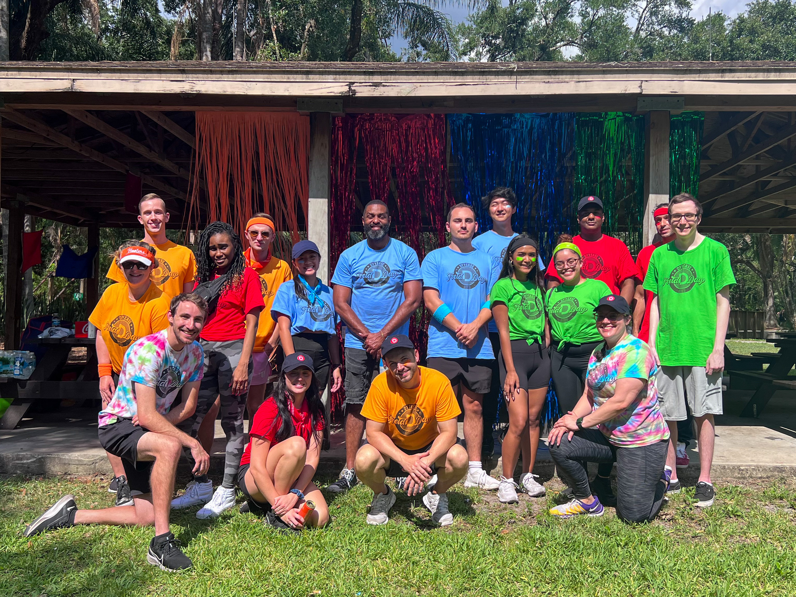 Dyverse Field Day team photo at the pavilion